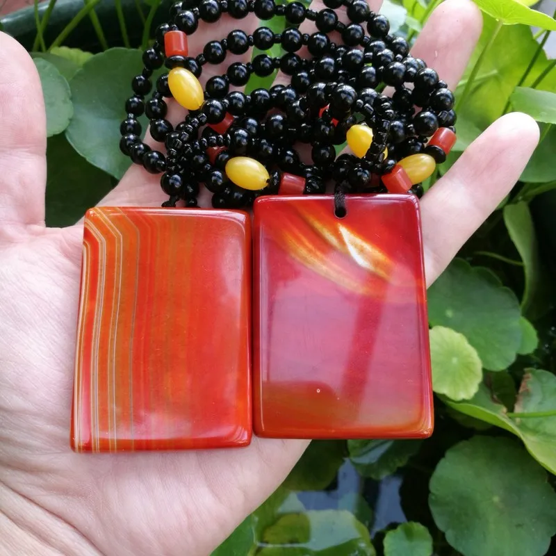 With Silk-Like Patterns, War Period Red Square Pendant Necklace, Agate No Worries Amulet Men