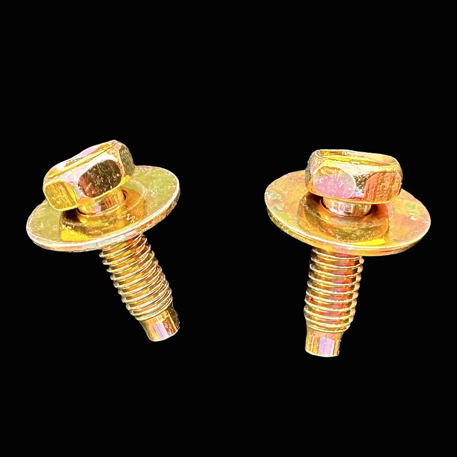 Motore universale sotto la copertura sottoscocca paraspruzzi protezione paraurti parafango fodera cappuccio scudo bulloni M6 clip dado a U