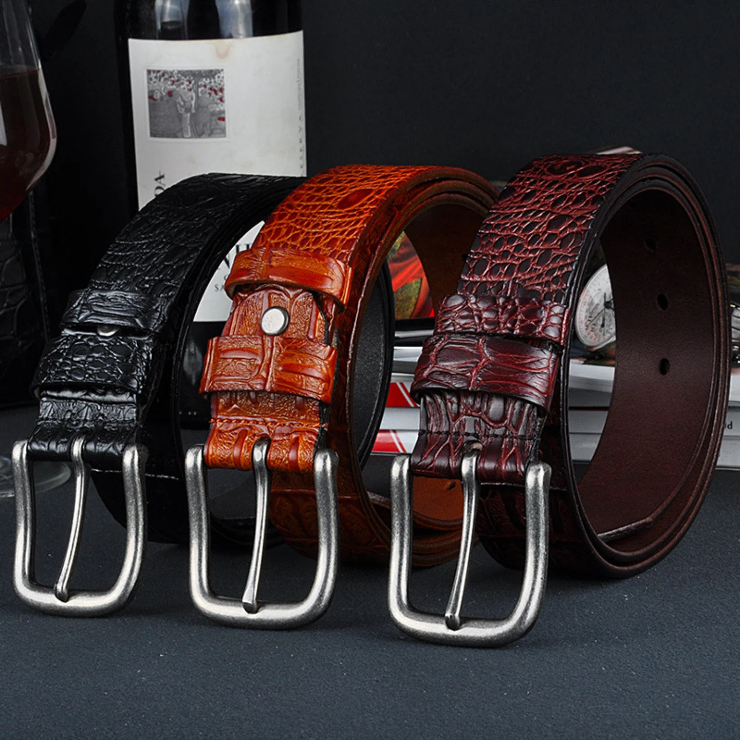 

Men's Luxurious Crocodile Leather Belt - Durable, Stylish Accessory - Perfect for Everyday Wear or Special Occasions - Ideal Gif