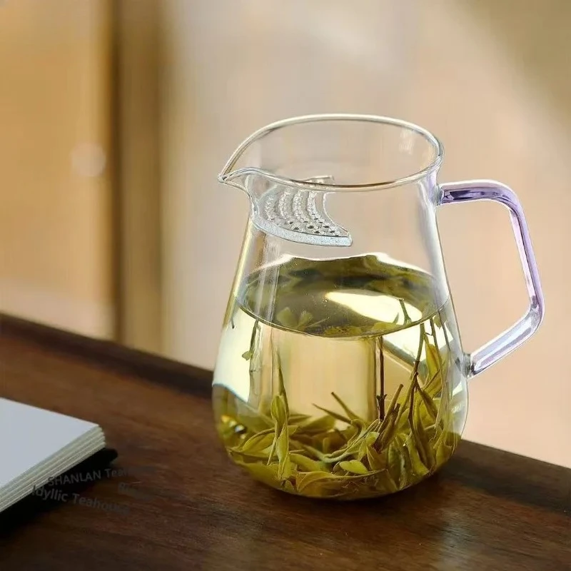 550ml Heat-resistant Crescent Filter Glass Tea Pitcher Divide Tea Cha Hai Dispenser Justice Cup Fair Mug Tableware Accessories