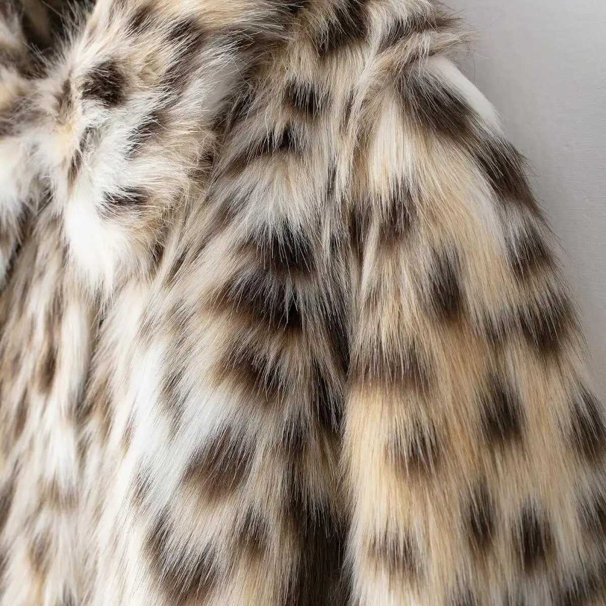 

Осень-зима, новое женское модное длинное пальто-джат с эффектом искусственного меха све, универсальная женская верхняя одежда Sli