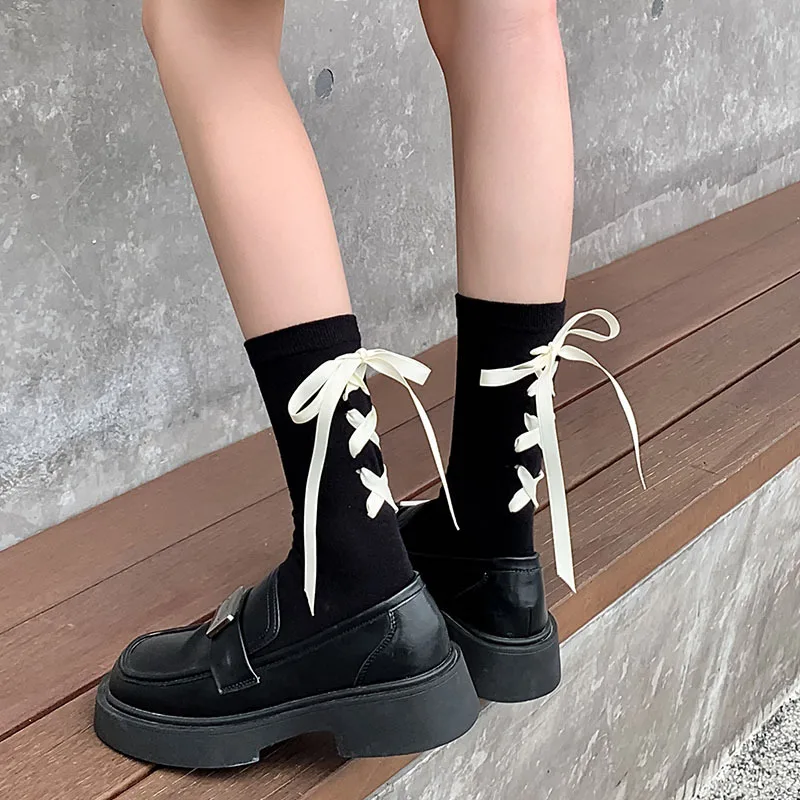 

Lolita Women Ribbon Bow Socks Black White Heels Strap Socks JK Japanese Style Bandage Bowknot Long Socks Mid Tube Cotton Socks