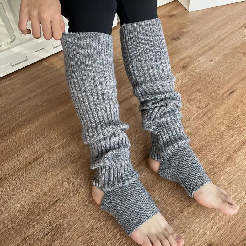 2024 Traf New Women Y2k Clothing Accessories Cashmere Knitted vertical striped Slim Stepped Calf Socks Solid Fashion 1pair