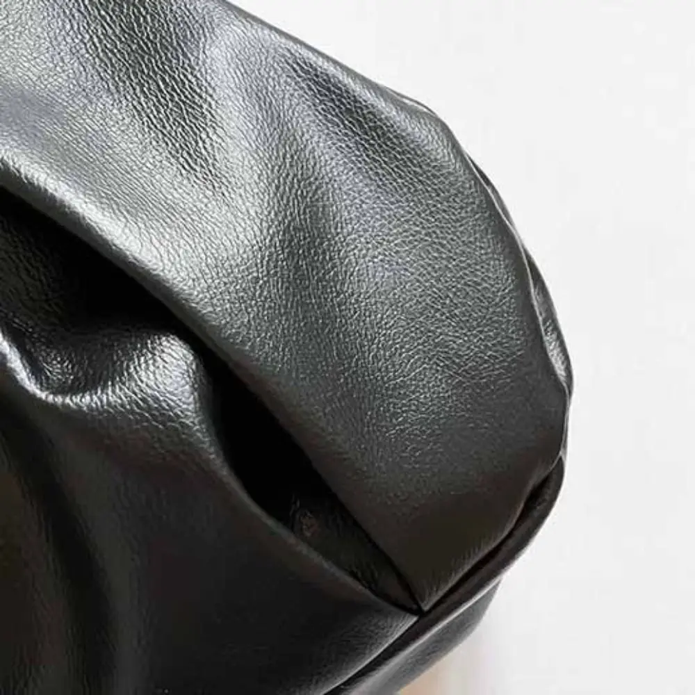 

Сумка через плечо из искусственной кожи с широким ремешком и заклепками, ретро-американский стиль, большая вместительная сумка в стиле локомотива, модный дизайн