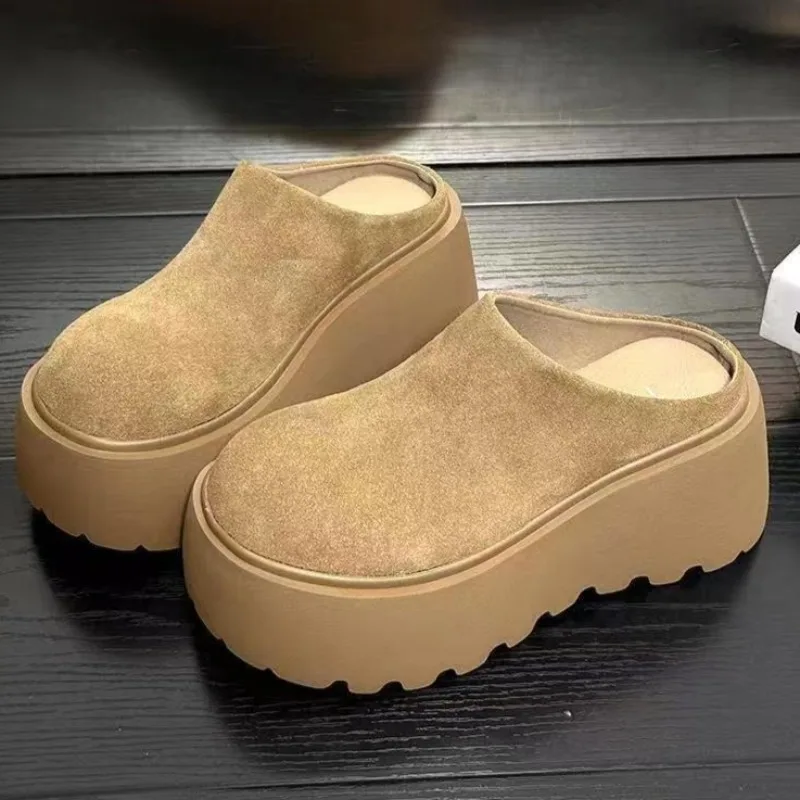 

Brand Designer 2025 Women's Winter New Retro Mule Shoes, Casual and Versatile, Fleece-lined and Thickened Warm Women's Slippers