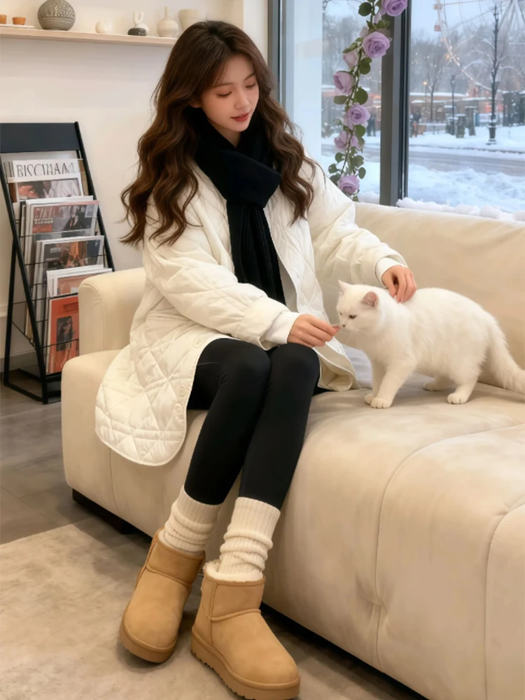 Korean Minimalist White Diamond Pattern Cotton Jacket Women's Loose Slimming Meat Covering High-End Feelings Outerwear