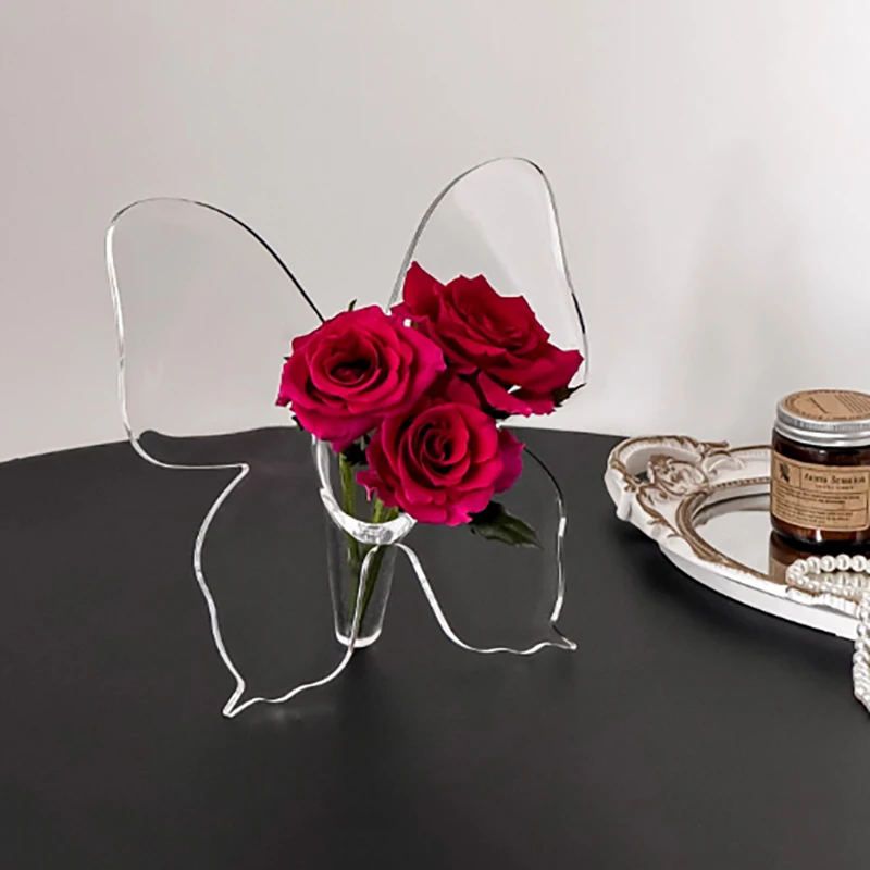 مزهرية زهرة أكريليك شفافة على شكل فراشة ملحقات تشكيلة زهور ثلاثية الأبعاد مزهرية على شكل فراشة لتزيين المنزل