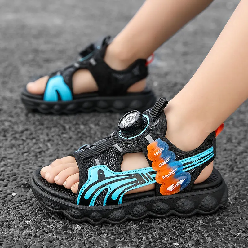 2024 New Summer Rotating Button Boys Girl 8-12years old Sandals  Beach Water Shoes 10 to 14 years old Sneakers Children\'s Trendy