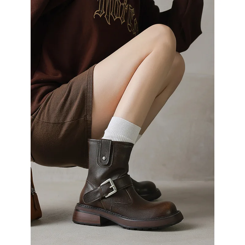 Beianji 2025 Autumn-winter vintage elevating platform boots round head belt buckle chunky mid-heel leather short boots for women
