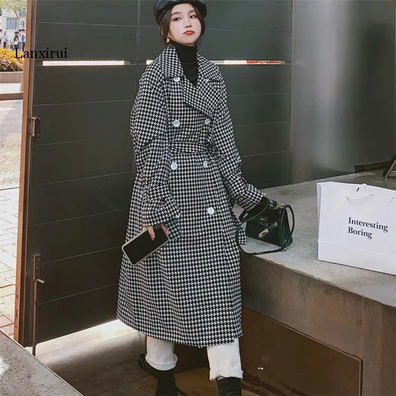 

Autumn Fashion New Mid-Length Lapel Long-Sleeved Loose Waist Tie Black And White Houndstooth Windbreaker Jacket Female Trend