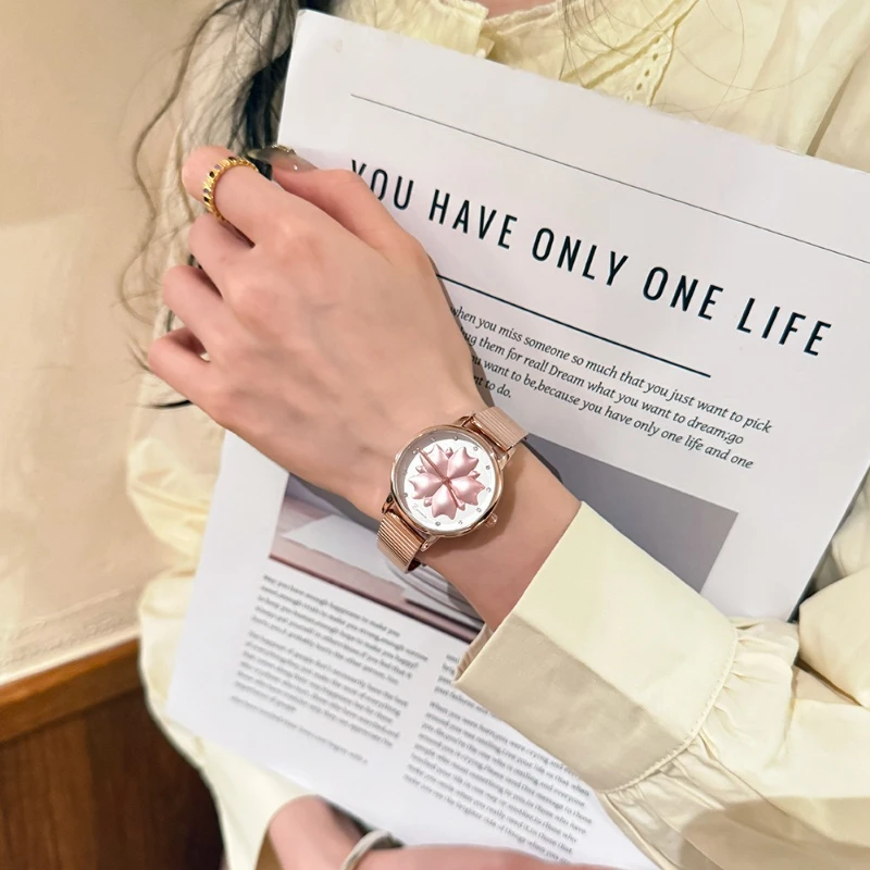 New fashion niche light luxury women's waterproof watch simple trend steel belt casual quartz watch birthday gift