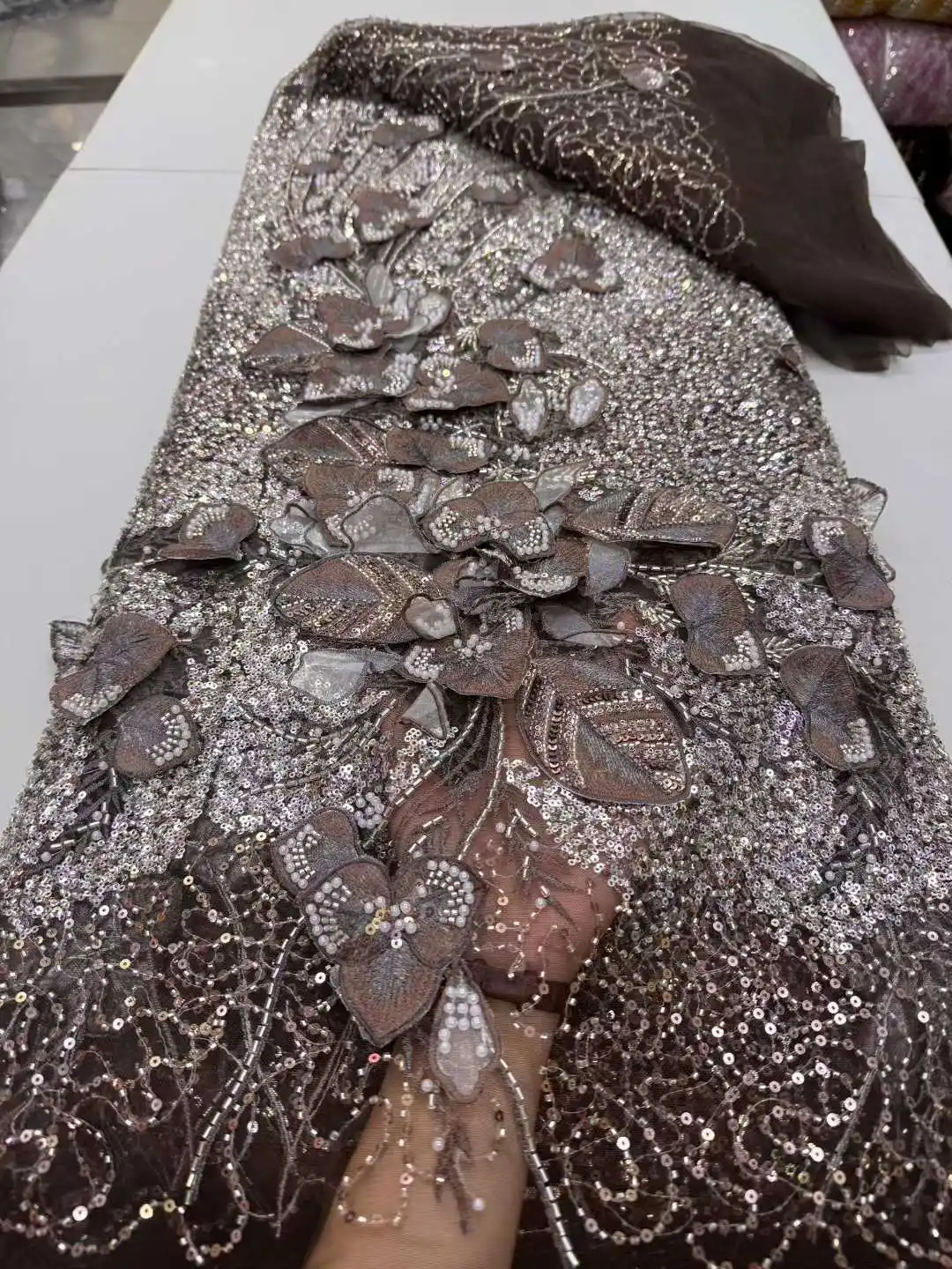 2025 African French Nigerian High End Tulle Lace Beads Sequins 3D Fabric Embroiderg Mesh for Wedding Party Bride Sewing Dress