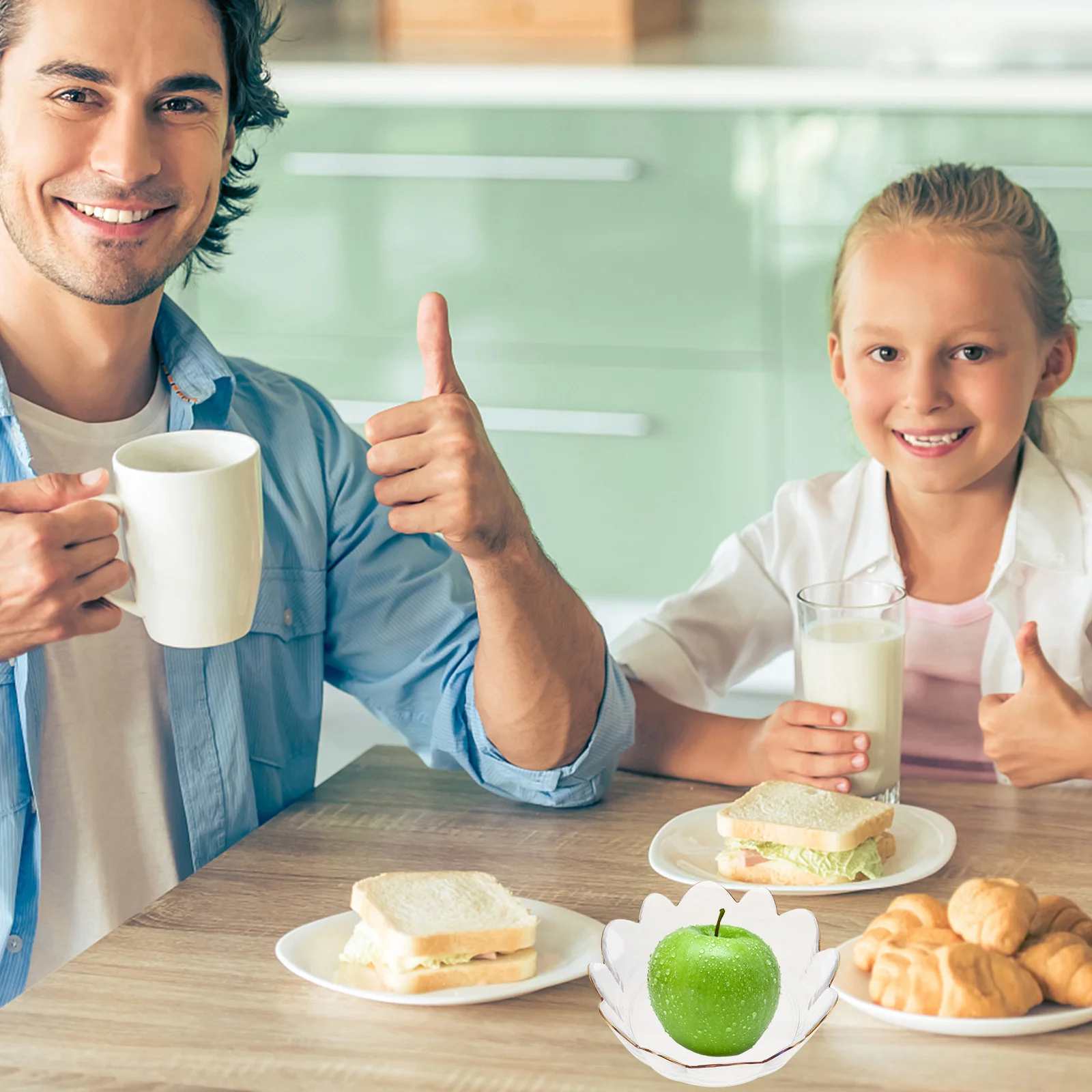 

1Pcs Gold Rimmed Glass Bowl Premium Transparent Irregular Edges Salad Fruit Dessert Storage Creative Design Safe Healthy