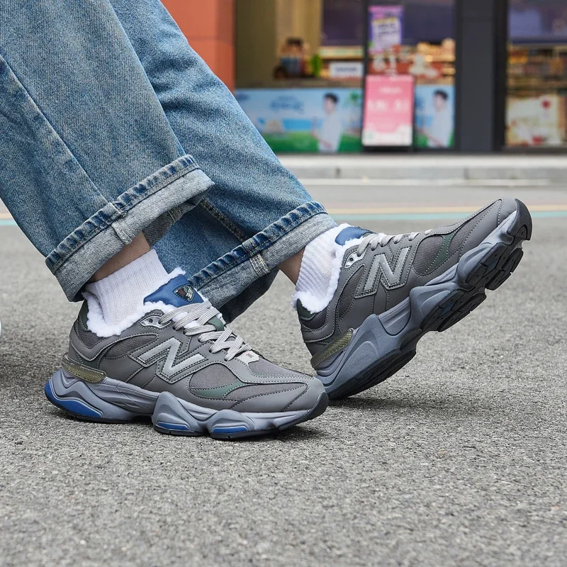 New fashion outdoor running shoes, classic design, winter fleece warm unisex sneakers (fleece NB-9060) Size :36-44