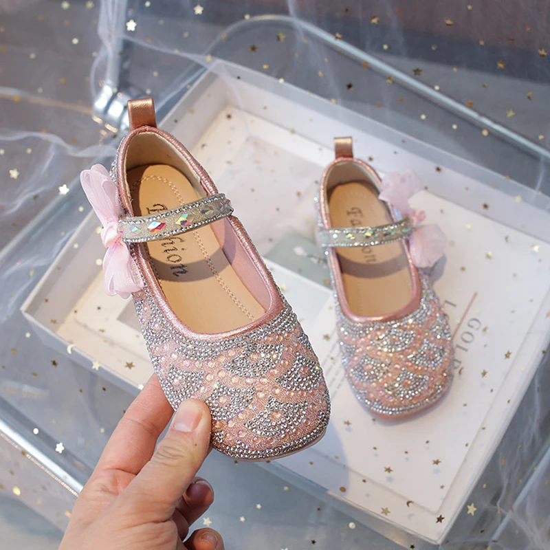 Girls Mary Jane Shoes Silver Thin Glitter Drill Girls Small Leather Shoes Pink Flat Non-slip Kids Princess Single Shoes Sandals