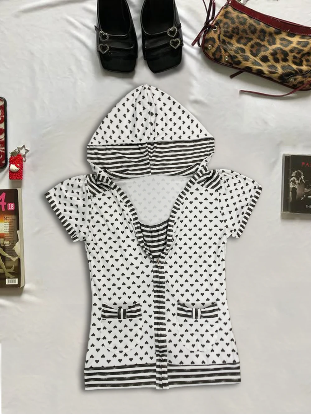 2026 New Summer Beauty Retro Sweet Love Printed Hooded Short sleeved Top Subcultural Street Trend Versatile Fashion Personality