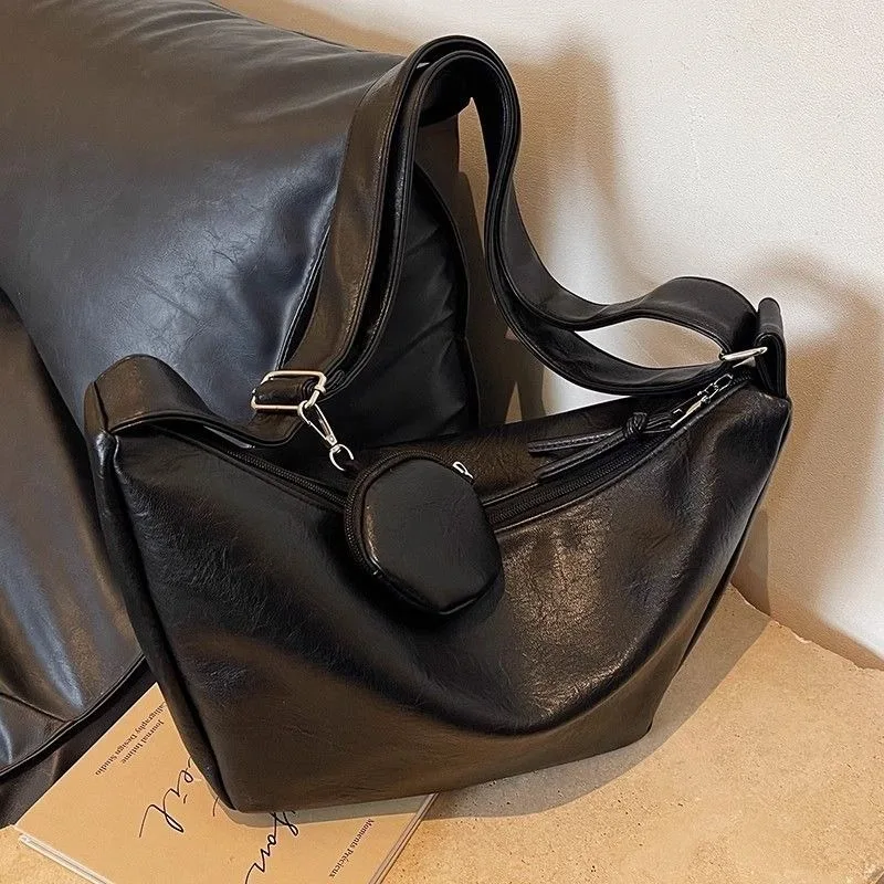 Purses and Handbags Large Capacity Bag Women with Fashion Niche Design Broadband Single Shoulder Crossbody Dumplings Bag Girl
