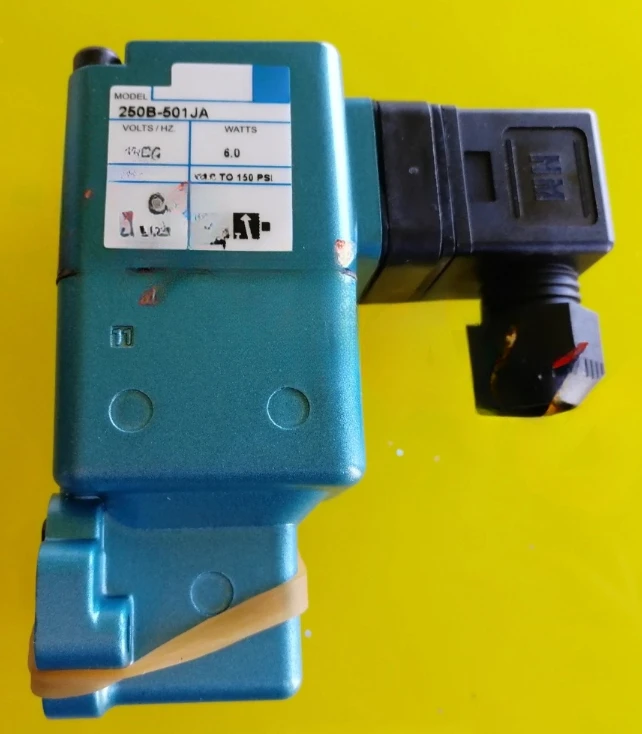 Electromagnetic valve 225 250B-111JA 611 12 761 781 120 501JJ BA CA C