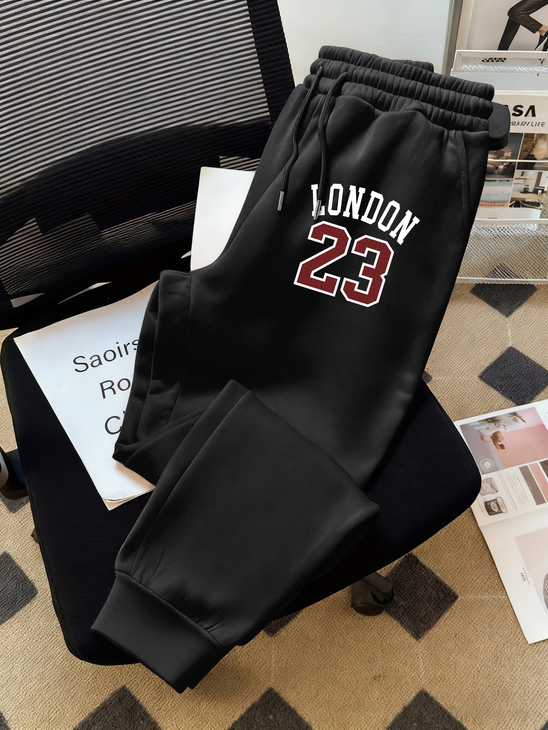 About London 23 Print Men Pants Fashion Hip Hop Trousers Drawstring Autumn Warm Sweatpants Male Fleece Vintage Jogging Pant
