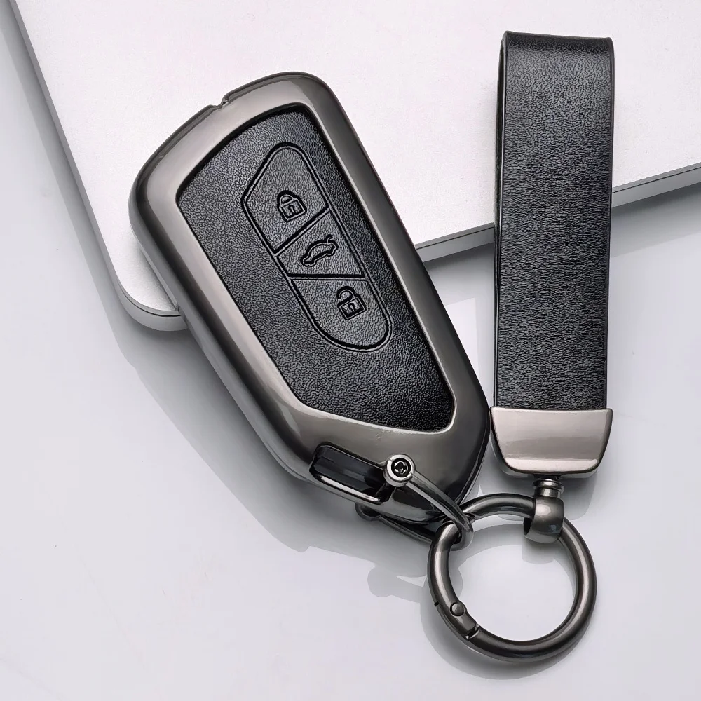 Zinc Alloy Leather Key Case for Skoda Octavia 4 A8 MK8 For Seat Leon Fr Mk4 Cupra Formentor 2023 accesorios For VW Golf 8 ID4 view 2