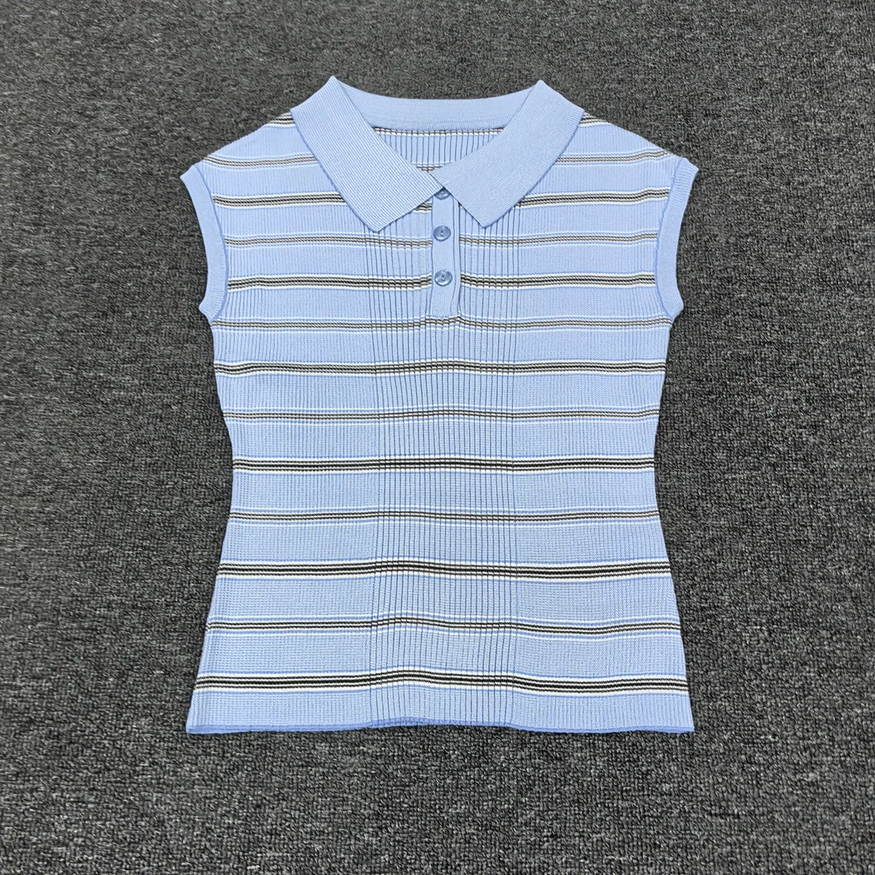 2025 Top semplice in maglia a righe a maniche corte primavera/estate