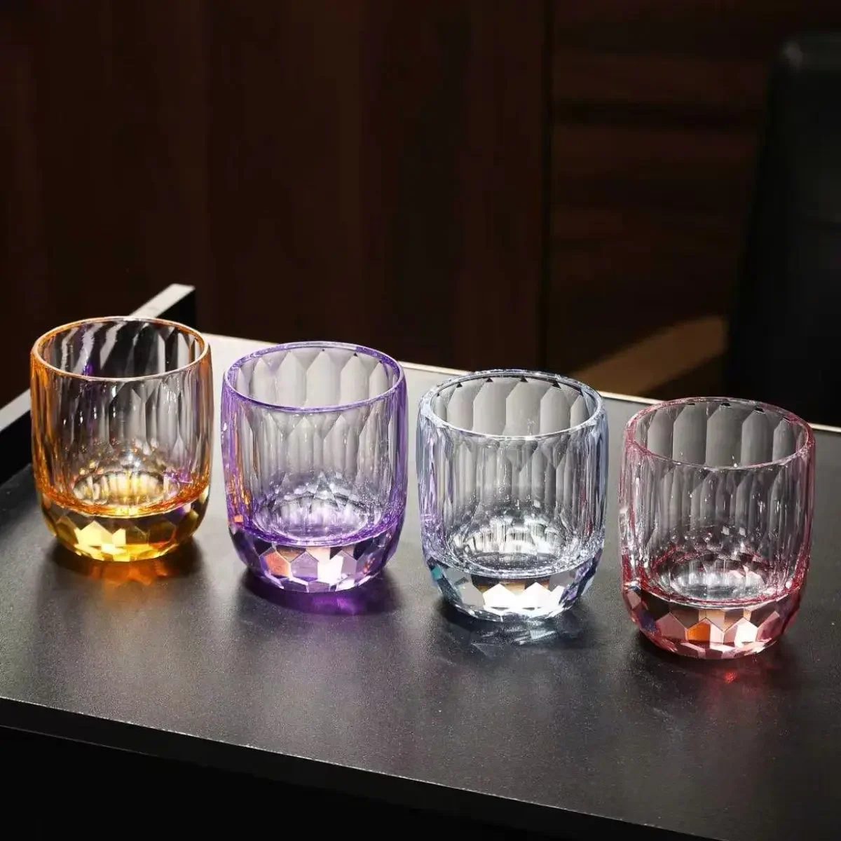 Premium Handmade Lead-free Diamond Crystal Whiskey Glasses 2026 Newest Arrival Elegant Light Luxury Exquisite Bar Home Drinkware