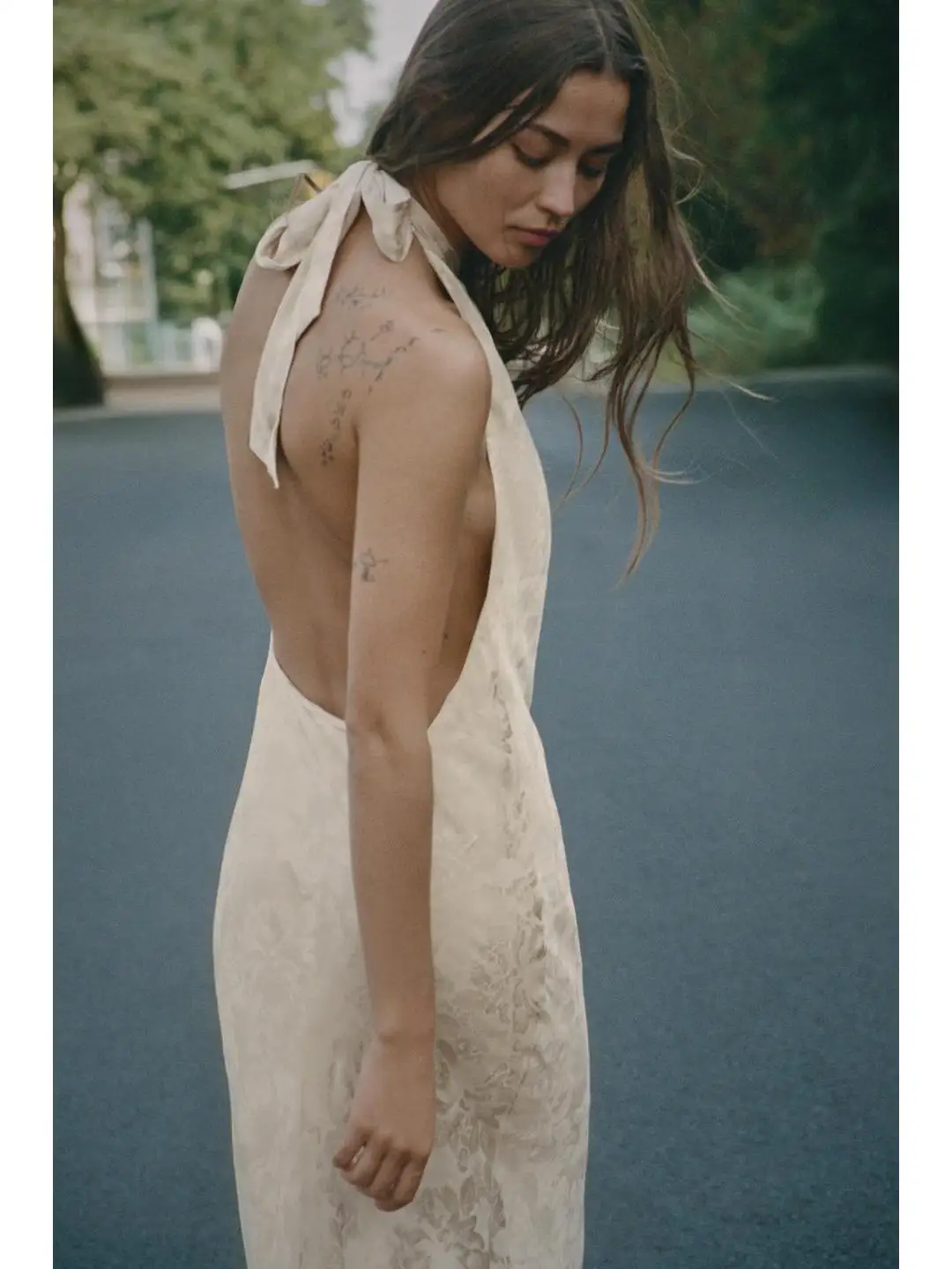 Backless Design Midi Dress with Flower Embroidery Neck Hanging Knot Simple Style Women's Dress Soft Georgette Fabric No Sleeve