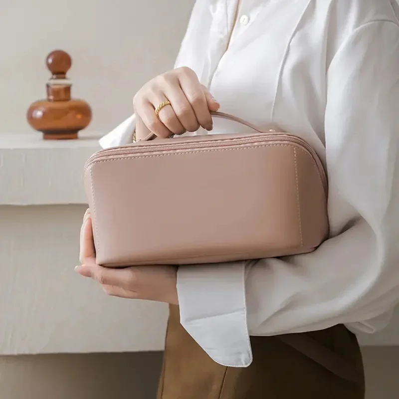 

Large Capacity Travel Cosmetic Bag - Portable Makeup Organizer