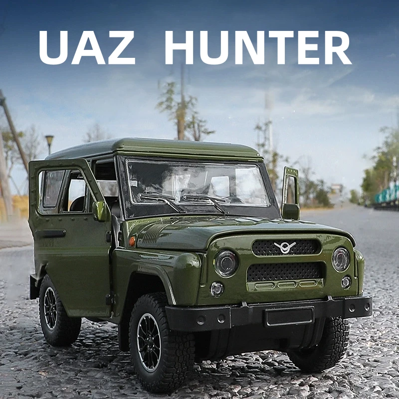 UAZ HUNTER-Modèle de voiture en alliage pour enfants, son et lumière, jouet de collection, cadeau d'anniversaire, Russie, 4x4, 1:18