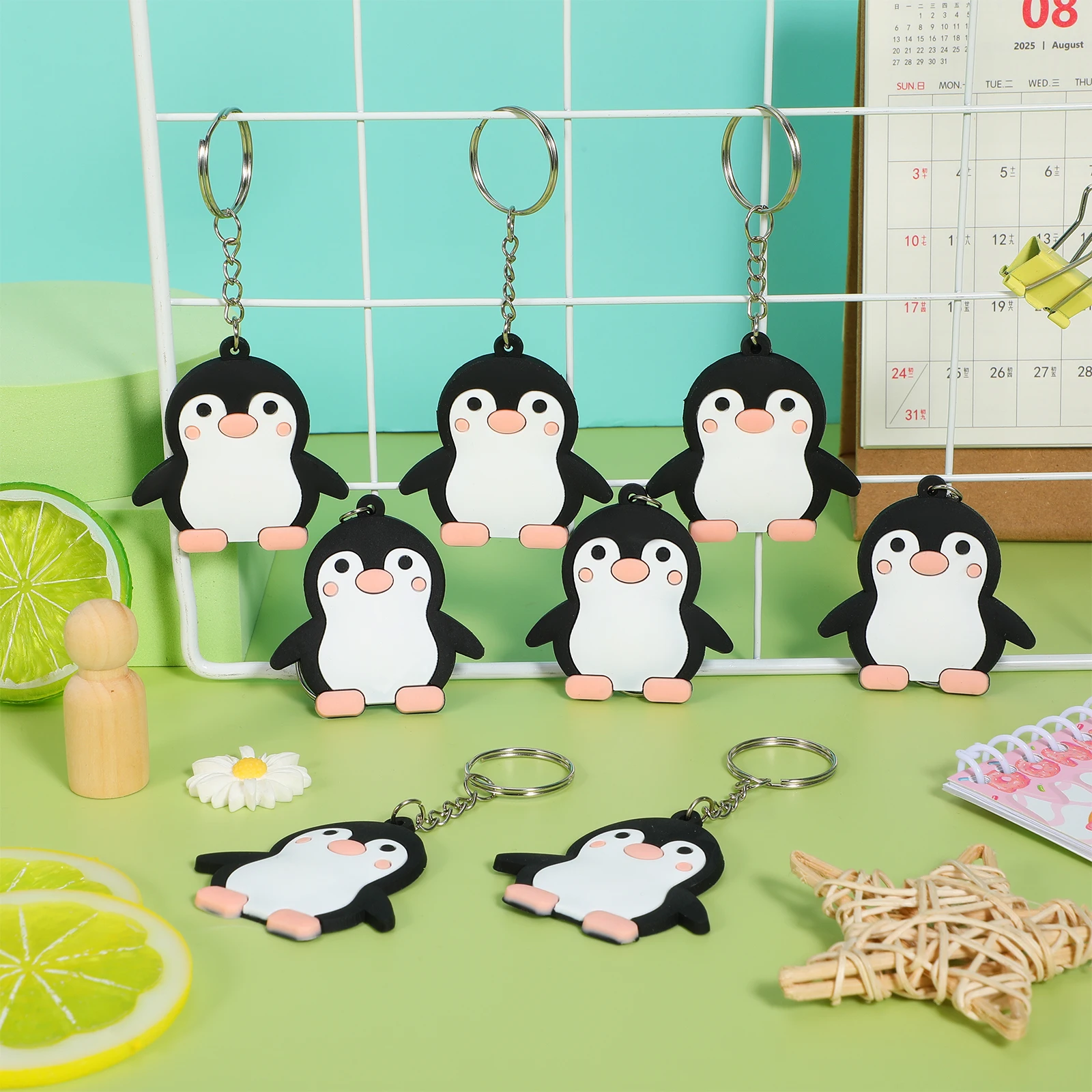 

24Pcs Penguin Keyring Cute Bag Charm Animal Decorations Party Favors Backpack Accessories Penguin Gifts Cute Keychain Decor