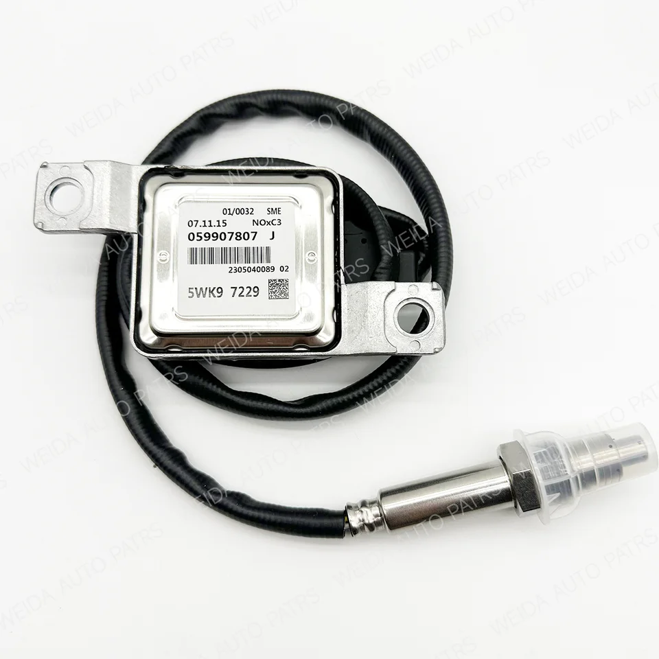 ไนโตรเจนออกไซด์เซนเซอร์เซนเซอร์ NOx 5WK97229 059907807J เหมาะสําหรับ VW Touareg 3.0 TDI Audi A4 S4 A5 A6 Q5 A7 A8 95860680703