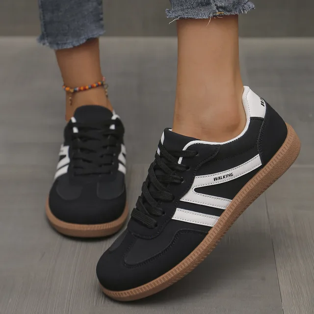 Plus-size 42 Training Shoes 2026 Summer Sports Shoes for Women Running Mesh Lace-up Sneakers Women Flat Zapatos De Mujer