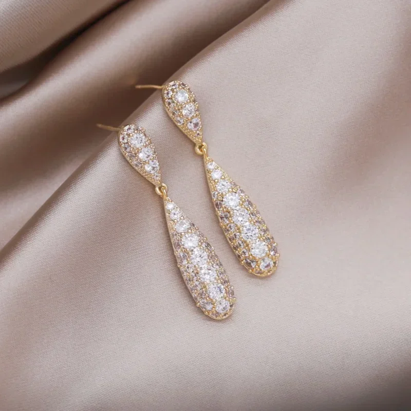 French new fashion jewelry 14K gold plated luxury Zircon water drop pendant earrings elegant women\'s evening party accessories