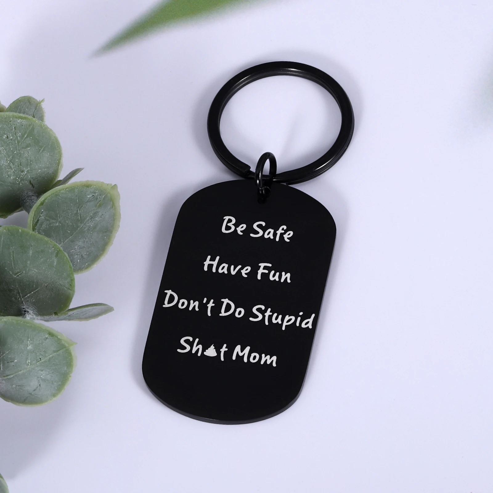 

NaZawsZe Be Safe Have Fun Custom Keychain for Mom Keyring Car Key Accessories for Mother's Day Birthday Gift for Mommy Mama