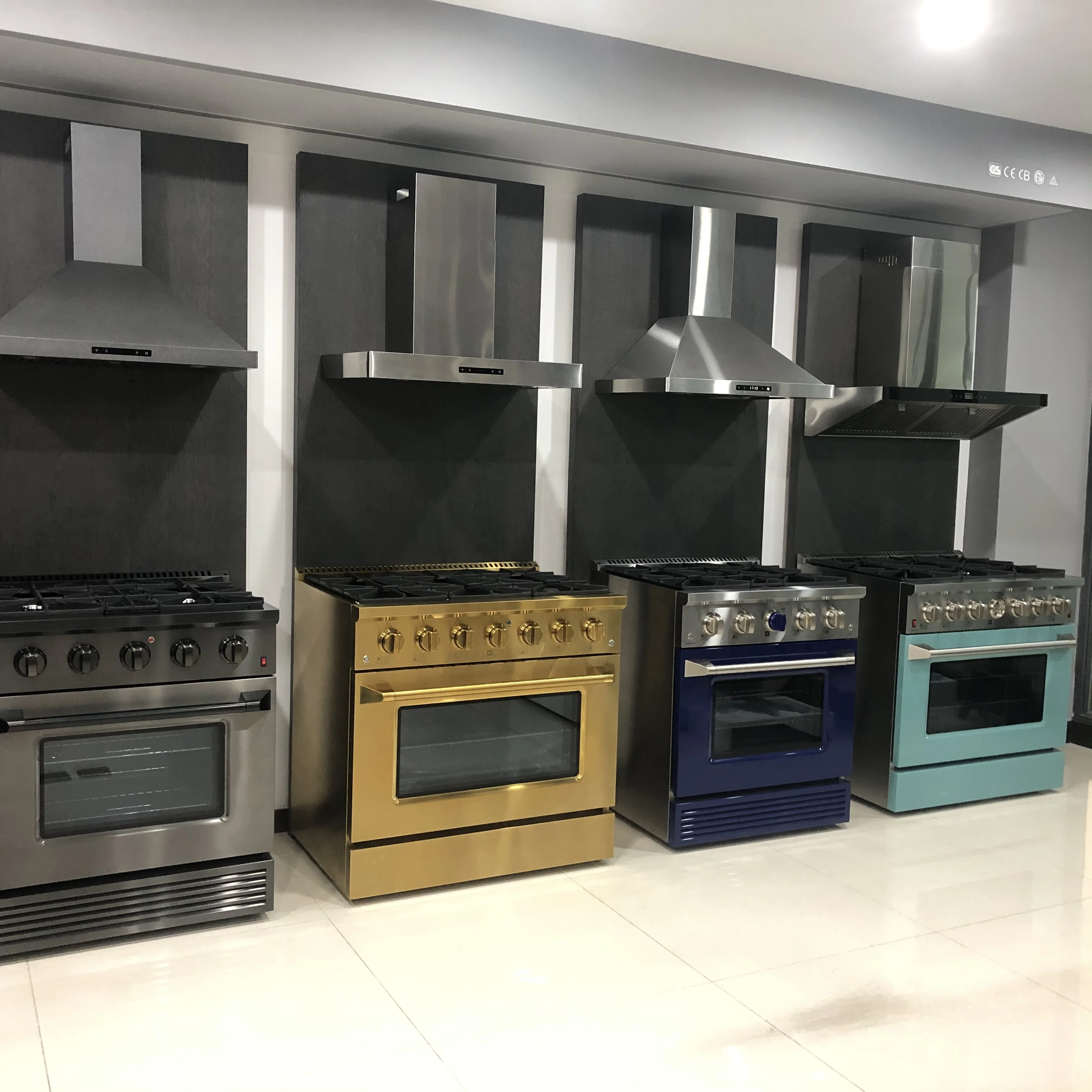 Full stainless steel free standing gas RANGE with auto ignition gas range with free standing oven