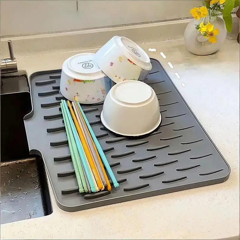 Silicone Drain Mat for Sink, Kitchen Fruit and Vegetable Dish Draining Drying Mat, Household Countertop Heat Insulation Mat