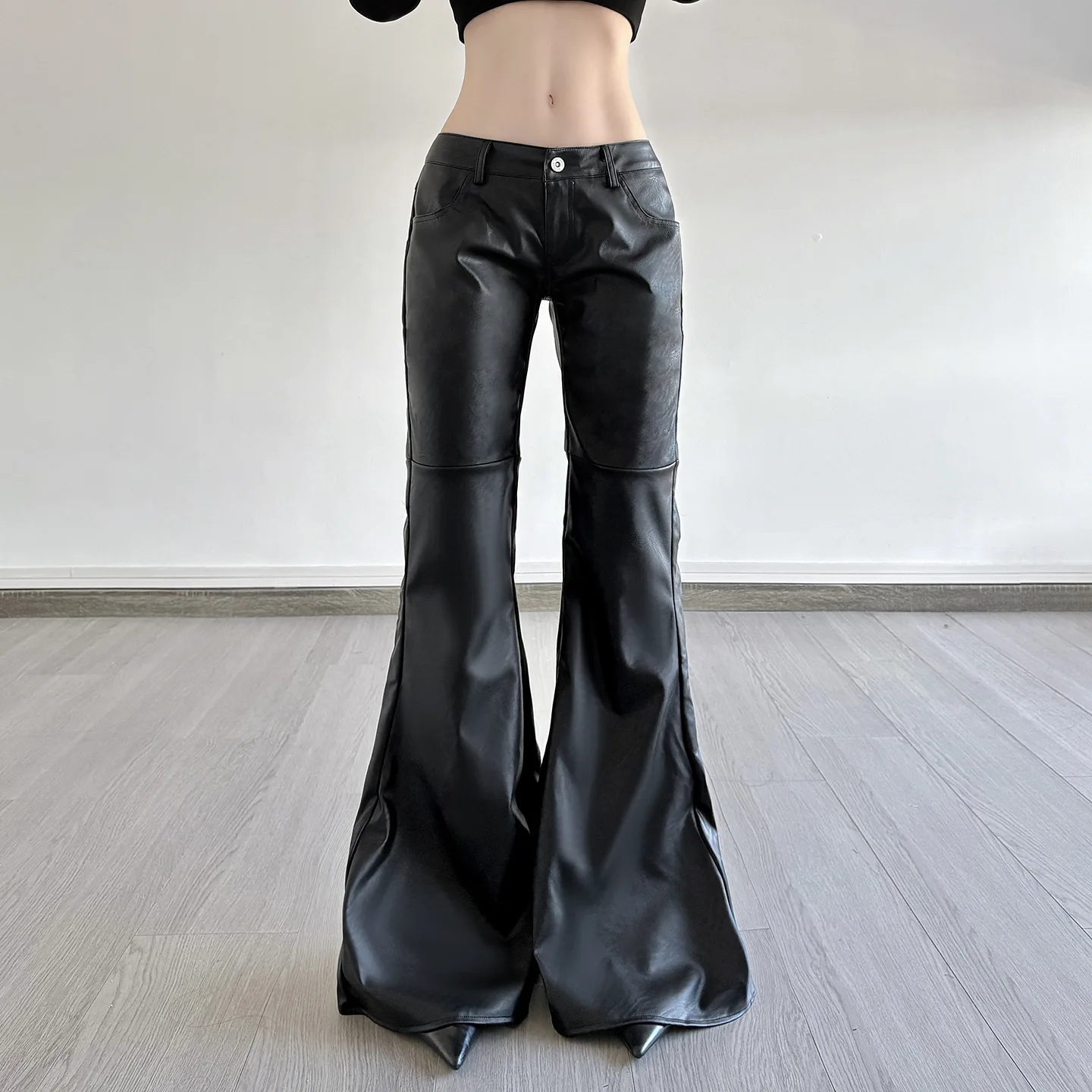 

Autumn New Women's Solid Color Pu Leather Flared Pants Sexy Low Waist Street Style Mopping Casual Trousers