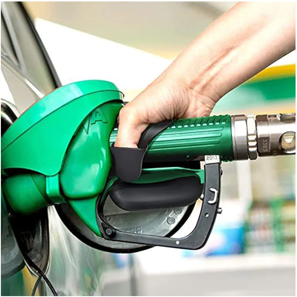 Universal Silicone Fueling Glove Reusable Apply to Fuel Grip Gas Pump Gloves Magnetic and Easy to Wear Clean Washable Durable - view 2
