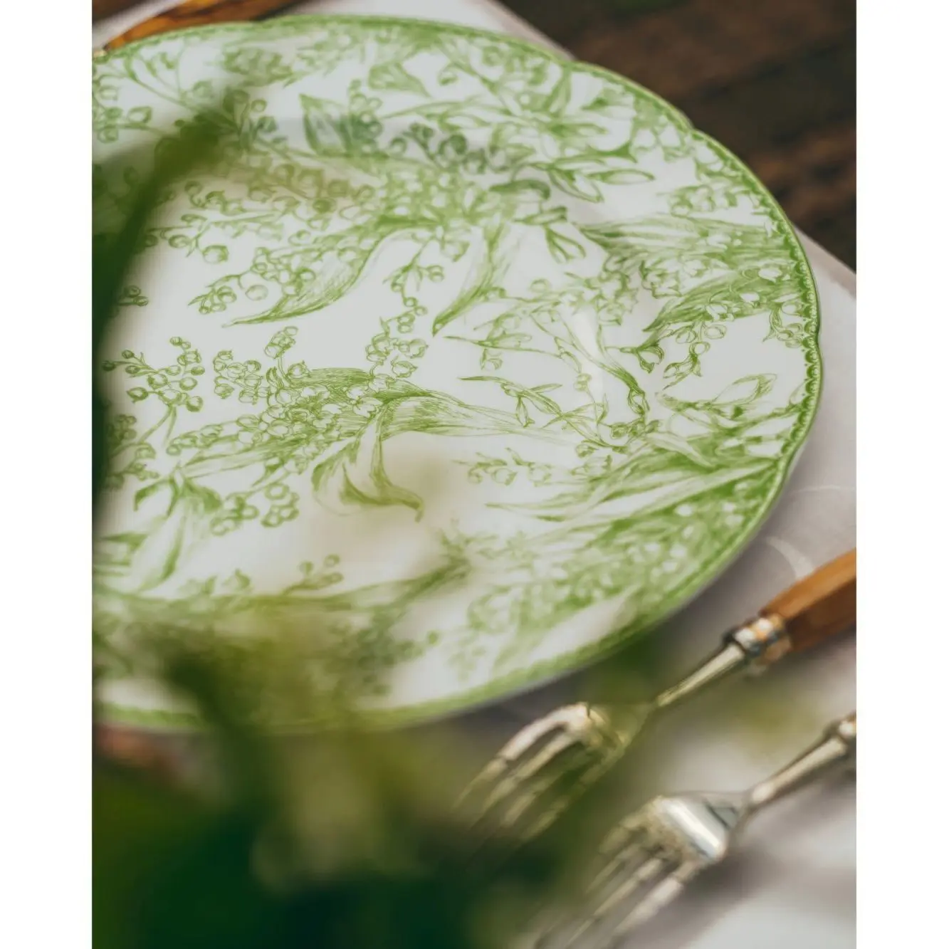 Western Style 24-Piece Ceramic Dinner Plate Set: A Complete Vajilla Review thumbnail