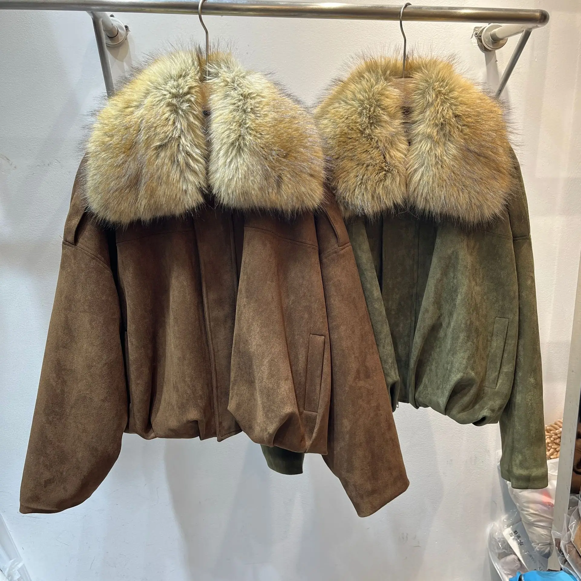 

Women Jacket Suede Faux Lamb Fur Coat Winter Thick Vintage Parka Fur Collar Overcoat Zipper Warm Female Overcoat High Street