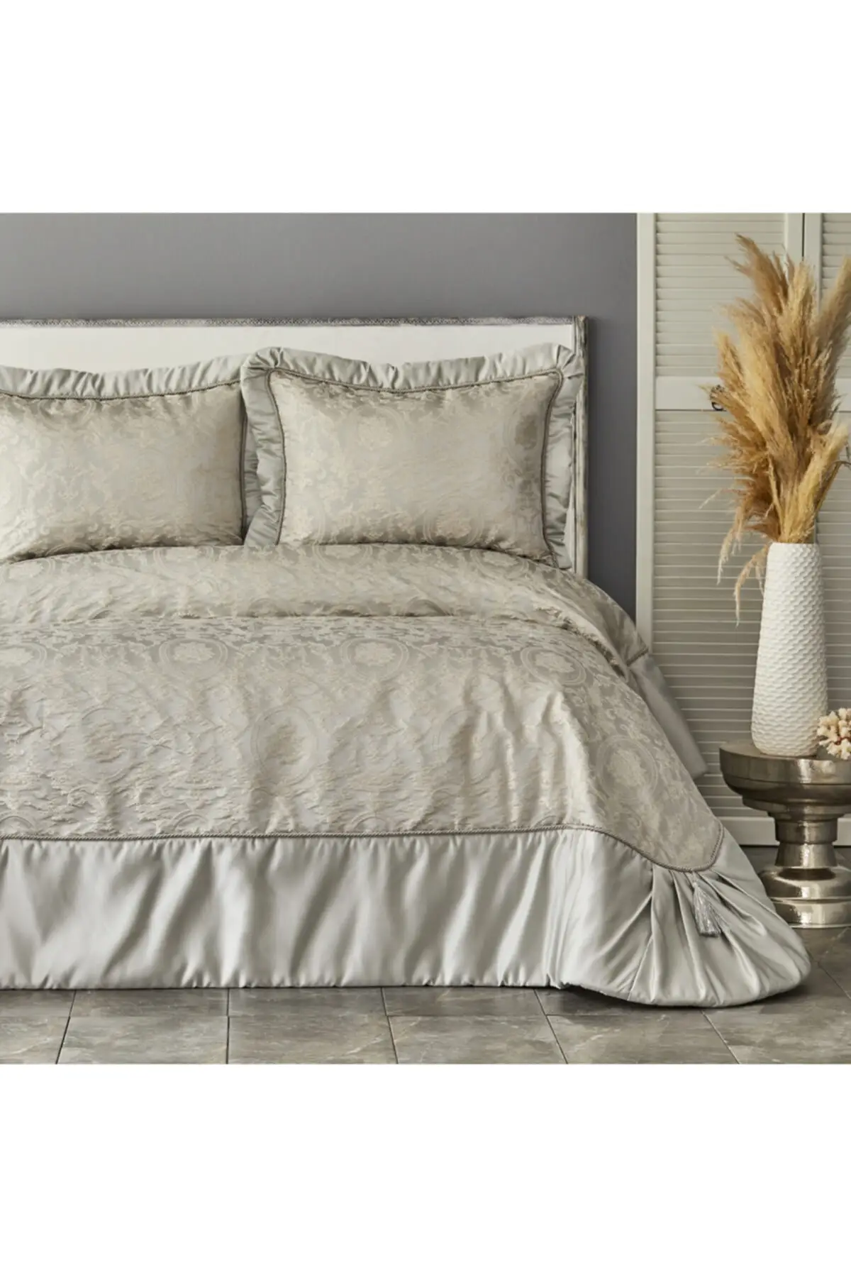 Light Gray Private Double Bed Cover Set