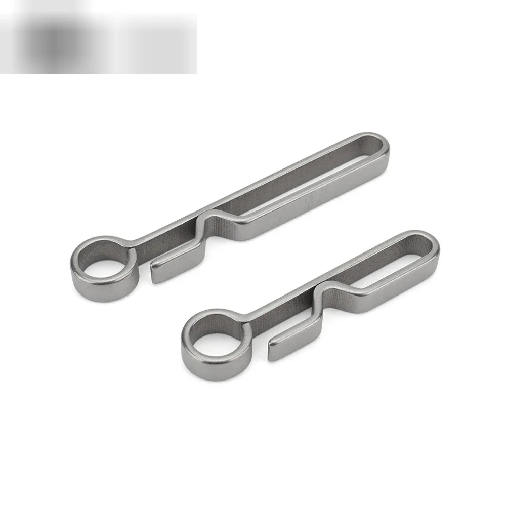 

Titanium Alloy Ring Belt Buckle EDC Outdoor Tool Keychain Accessories