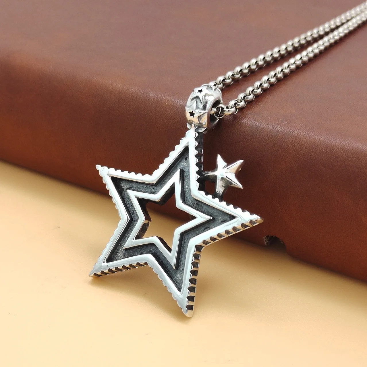 

S925 sterling silver retro distressed five-pointed star pendant insfashiontrendyeasiest for matchcasual thai silver necklace