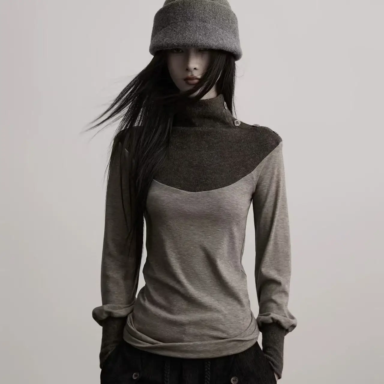 Autumn Women Retro Wasteland Aesthetic Blouse Slim Fit Top Atmospheric Layering Inner Shirt Casual Daily Street Fashion Tee