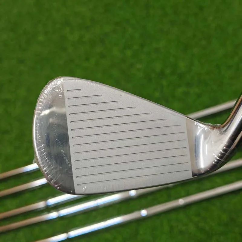 

Современный набор кованых клюшек для гольфа (праворукие) с резиновой рукояткой