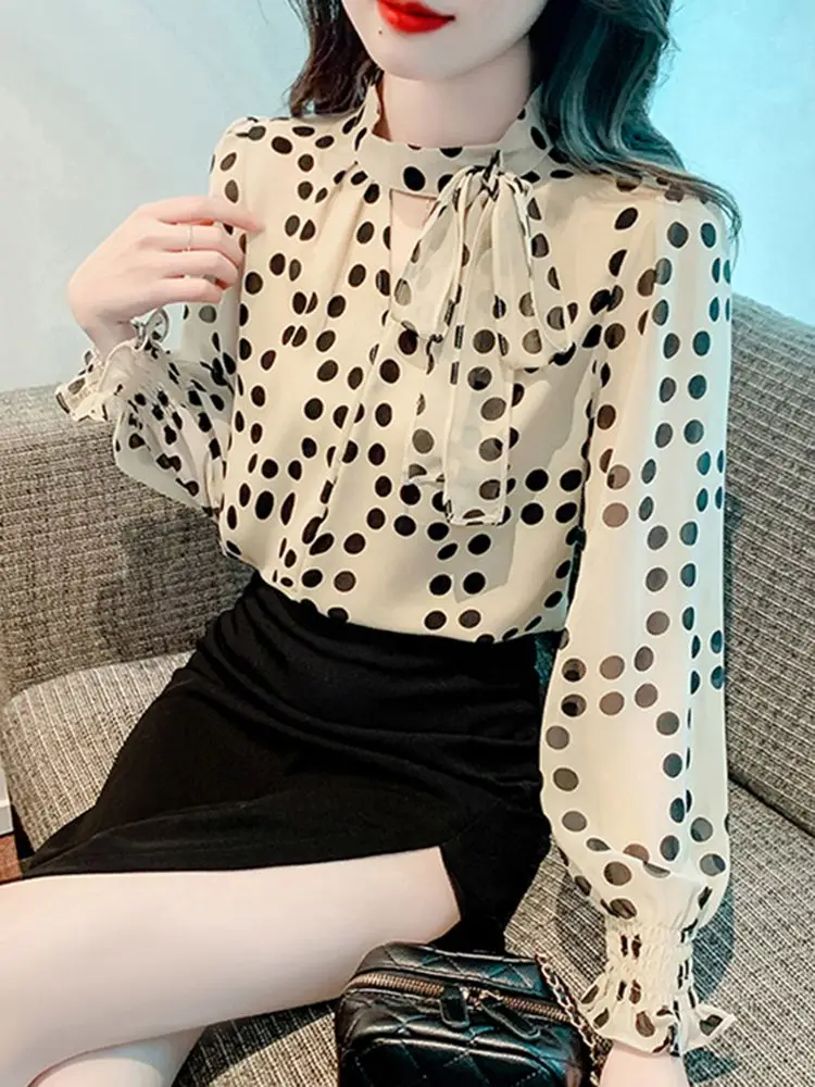 Butterfly Bow Ribbon Shirt Women\'s Trendy Age Reducing Polka Dot Chiffon Top New Style Small Shirt