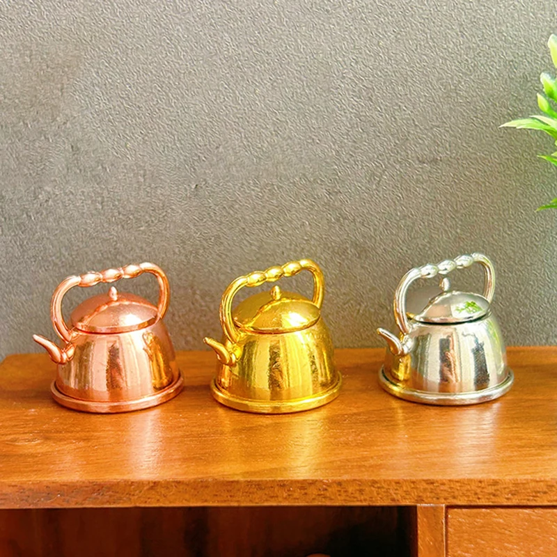 Tetera en miniatura para casa de muñecas, modelo de tetera de té, accesorios de comida de cocina para decoración de casa de muñecas, juguetes de juego de simulación para niños, 1:12, 1 unidad