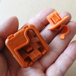 Apply to SKD Octavia Fabia yeti Engine hood support rod fixing bracket Cover stay clip Snap 1U0 823 570