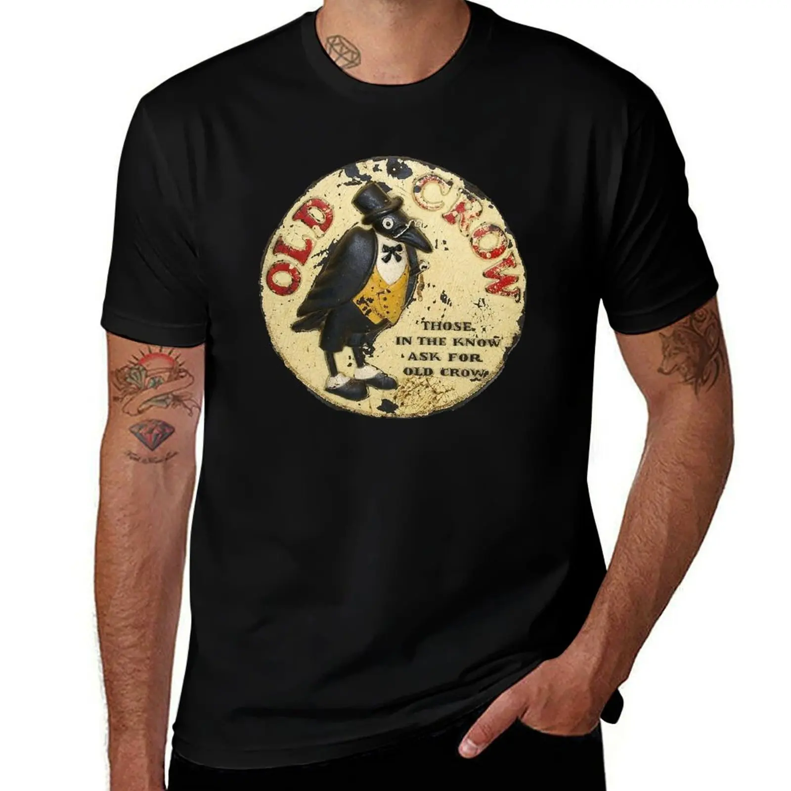 Camiseta clásica con publicidad vintage de Old Crow Whiskey, el whisky Sour Mash original inventado por el Dr. James Crow