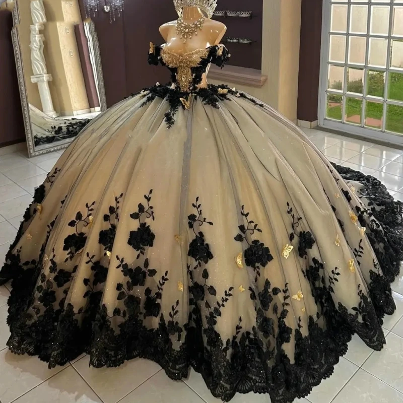 Elegant Black Sweet 15 16 Girl Quinceanera Dresses Ball Gwon Cap Sleeve Crystal 3D Flower Corset Women Prom Party Occasion Dress